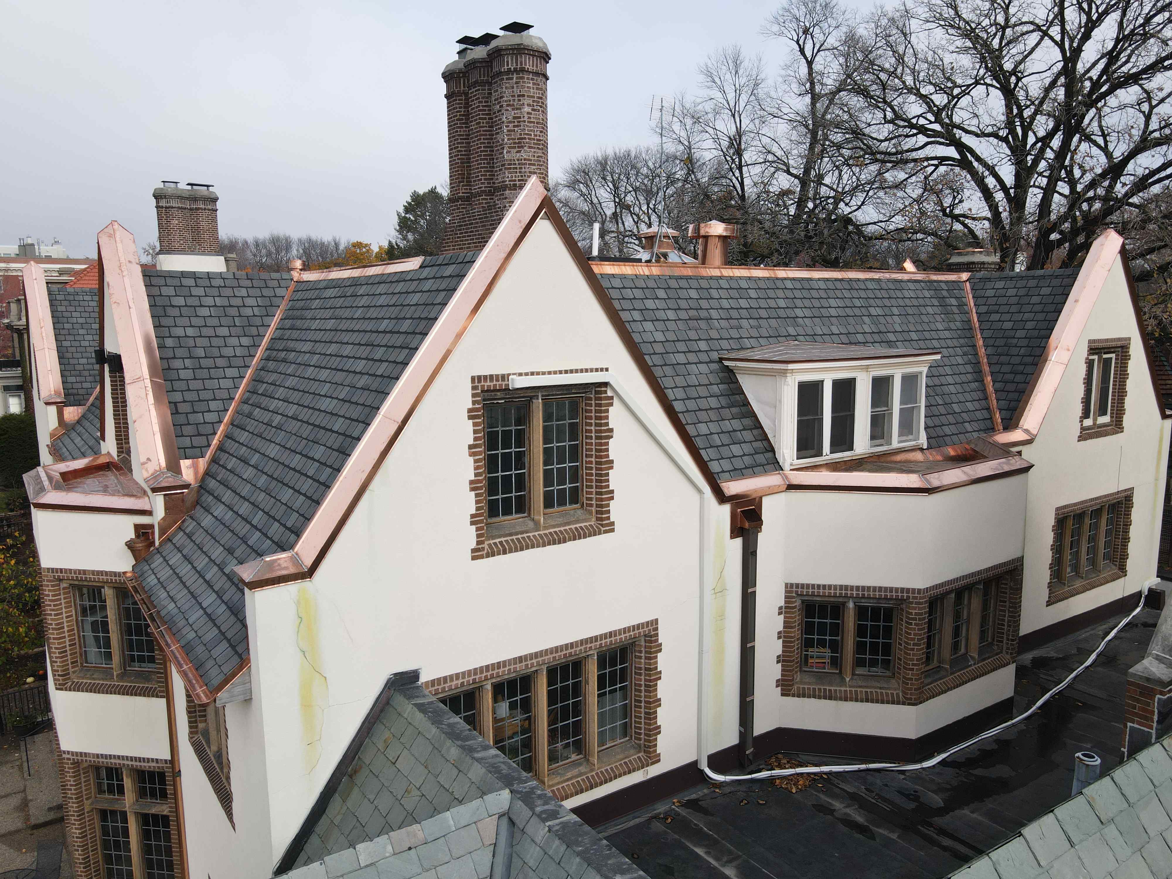 Residential roofing project